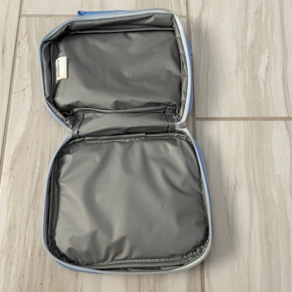 ❄️Frozen 2 Backpack❄️ - Picture 4 of 4